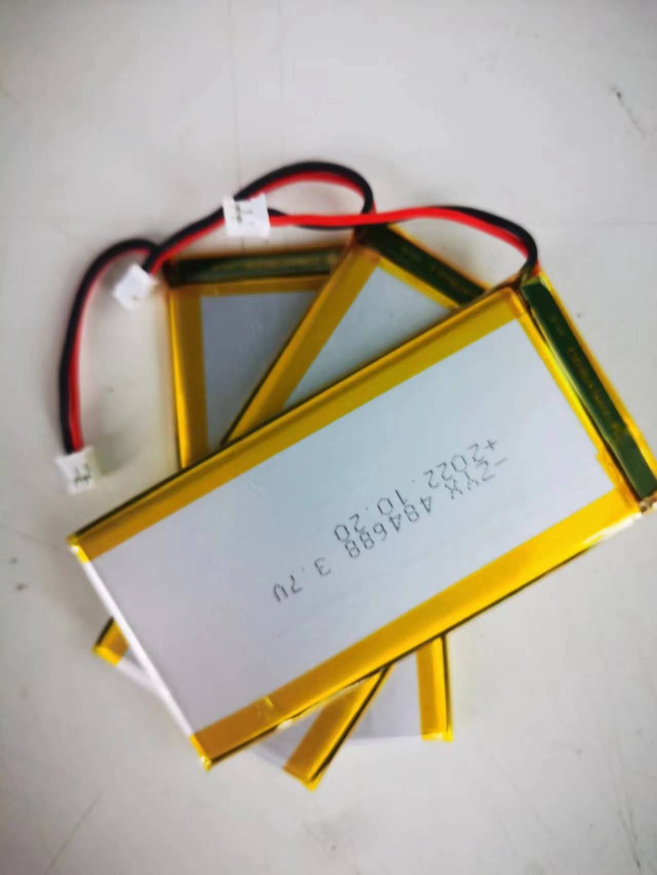 484688 3.7V 2500mAh