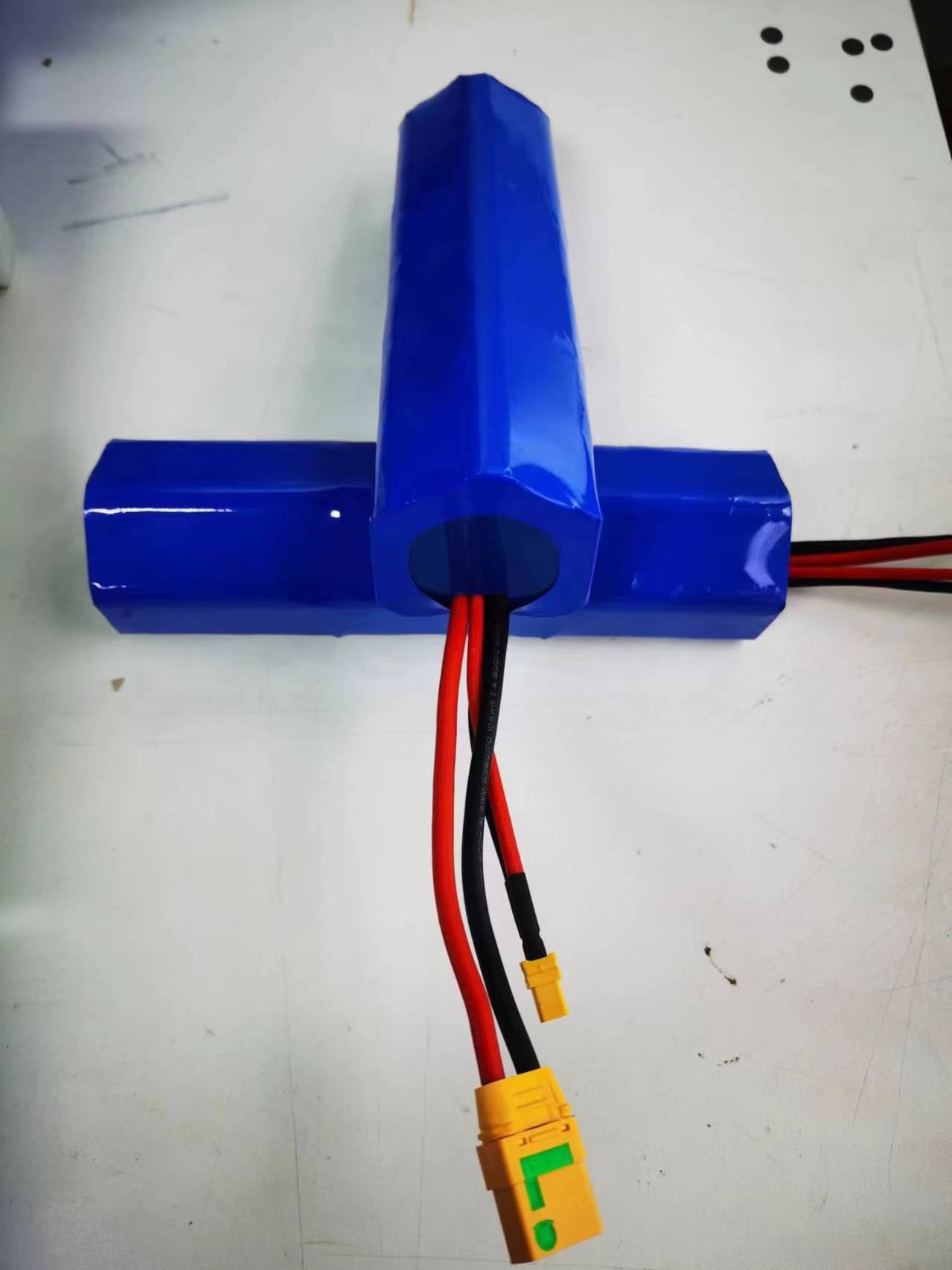 22.2V 12000mAh 14.4V 4000mAh 12.8V 12000mAh