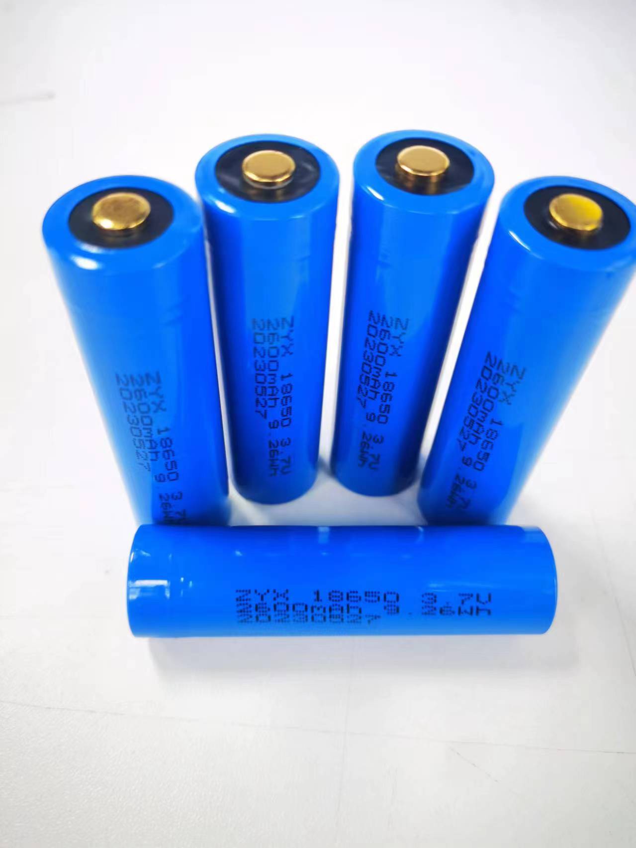 3.7V 5000mAh 3.7V 2600mAh